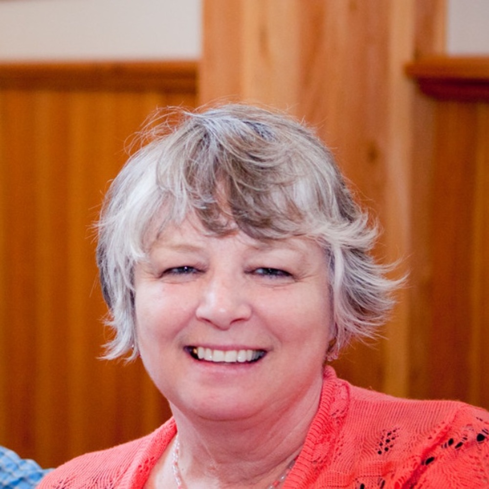 Meet your Posher, Laurie